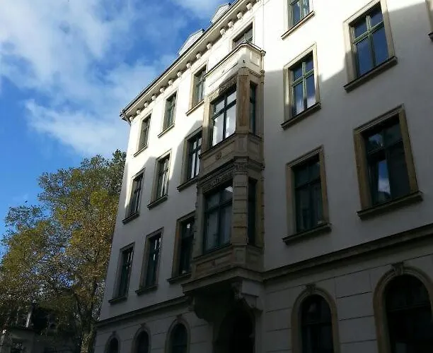 Gottschedtstr. - Zentrums- Und Stadionsnah, 34qm Апартаменты