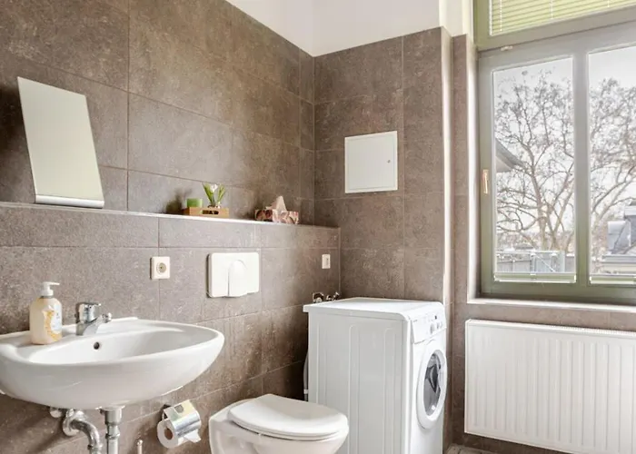 Апартаменты Gottschedtstr. - Zentrums- Und Stadionsnah, 34qm