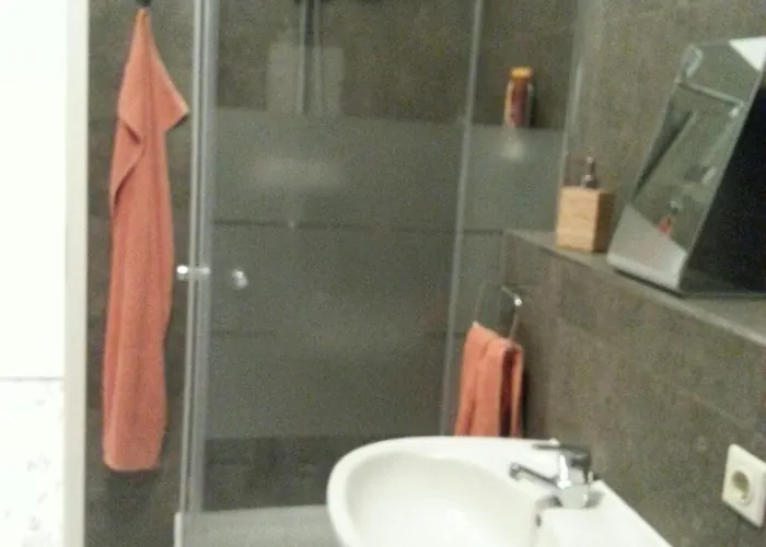 Gottschedtstr. - Zentrums- Und Stadionsnah, 34qm *